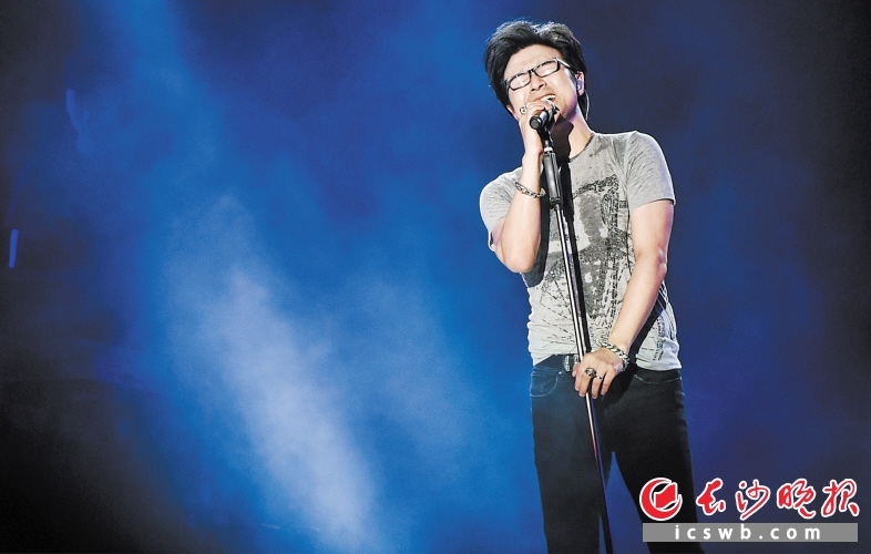 开云电竞app下载安装|李宇春携“彩蛋”空降国风四川(图3) 开云电竞app下载安装