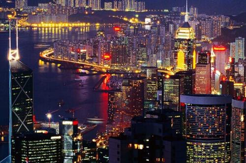 ‘开云电竞app下载安装’世界上*轻的矿泉水瓶(图1) 开云电竞官网