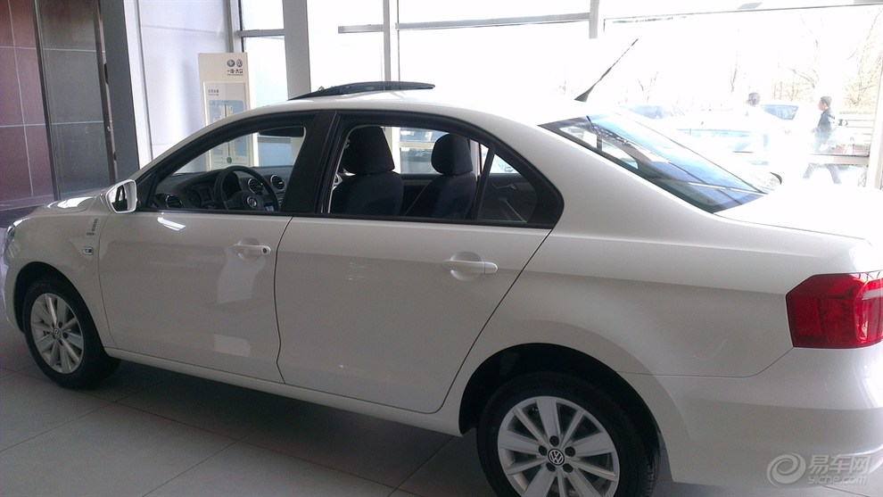 开云电竞官网:飘窗两边各装个耳朵,问了才知道,作用这么多!真是好师傅(图1) 开云电竞app下载安装